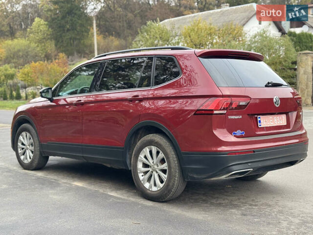Красный Фольксваген Тигуан, объемом двигателя 2 л и пробегом 156 тыс. км за 16700 $, фото 44 на Automoto.ua