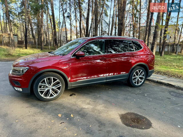 Красный Фольксваген Тигуан, объемом двигателя 2 л и пробегом 91 тыс. км за 18900 $, фото 10 на Automoto.ua