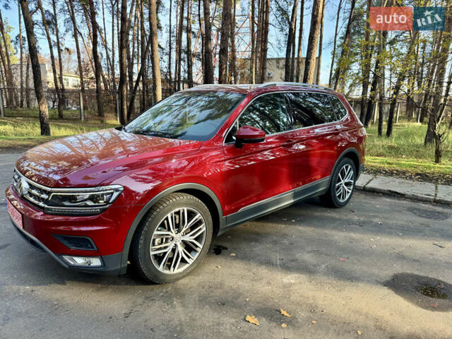 Красный Фольксваген Тигуан, объемом двигателя 2 л и пробегом 91 тыс. км за 18900 $, фото 37 на Automoto.ua