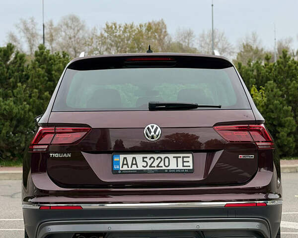 Красный Фольксваген Тигуан, объемом двигателя 1.98 л и пробегом 64 тыс. км за 29000 $, фото 6 на Automoto.ua