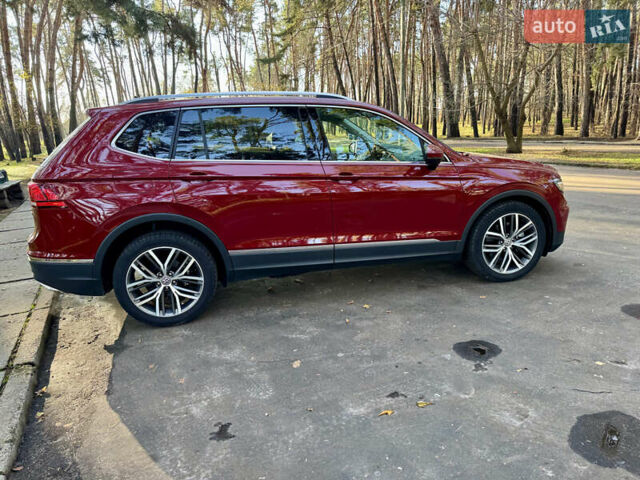 Красный Фольксваген Тигуан, объемом двигателя 2 л и пробегом 91 тыс. км за 18900 $, фото 33 на Automoto.ua