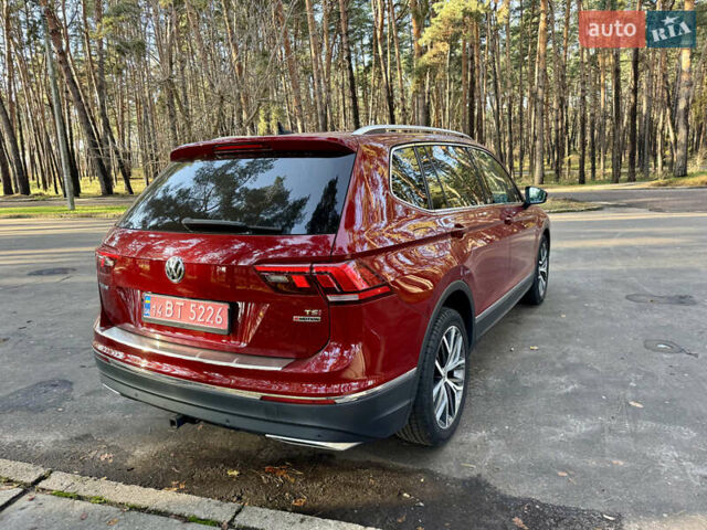 Красный Фольксваген Тигуан, объемом двигателя 2 л и пробегом 91 тыс. км за 18900 $, фото 7 на Automoto.ua