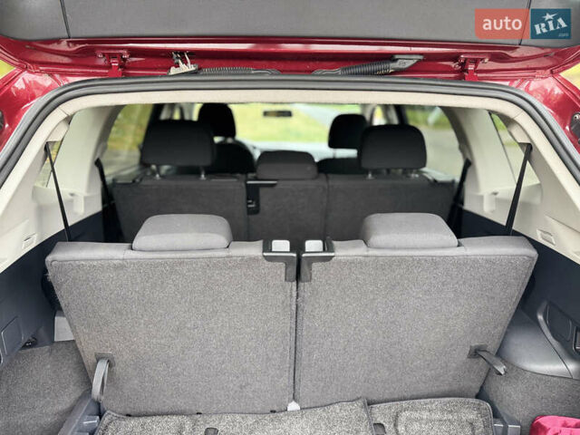 Красный Фольксваген Тигуан, объемом двигателя 2 л и пробегом 156 тыс. км за 16700 $, фото 84 на Automoto.ua