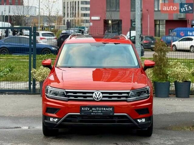Красный Фольксваген Тигуан, объемом двигателя 2 л и пробегом 46 тыс. км за 22500 $, фото 17 на Automoto.ua