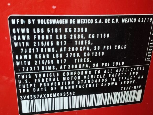 Червоний Фольксваген Тігуан, об'ємом двигуна 2 л та пробігом 104 тис. км за 16200 $, фото 9 на Automoto.ua