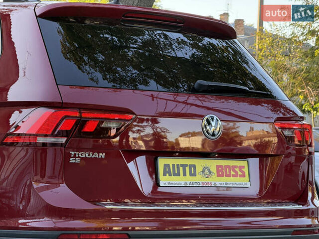 Червоний Фольксваген Тігуан, об'ємом двигуна 1.98 л та пробігом 99 тис. км за 20300 $, фото 16 на Automoto.ua