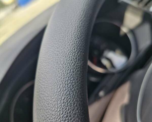 Красный Фольксваген Тигуан, объемом двигателя 2 л и пробегом 35 тыс. км за 17700 $, фото 28 на Automoto.ua