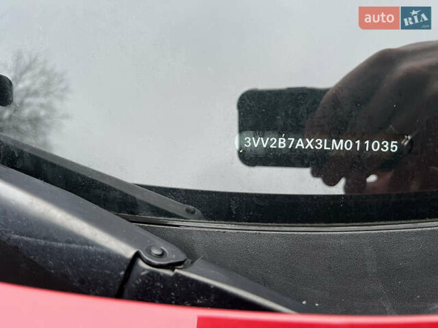 Красный Фольксваген Тигуан, объемом двигателя 1.98 л и пробегом 150 тыс. км за 19200 $, фото 18 на Automoto.ua