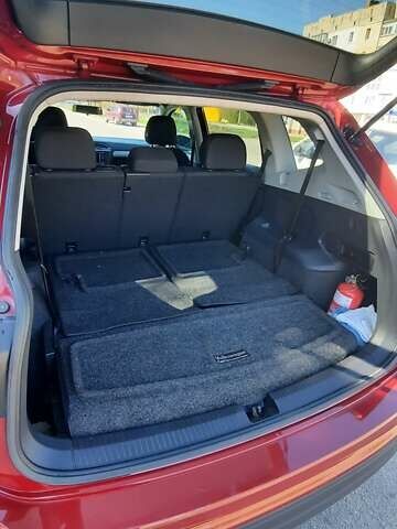 Червоний Фольксваген Тігуан, об'ємом двигуна 1.98 л та пробігом 124 тис. км за 22500 $, фото 4 на Automoto.ua