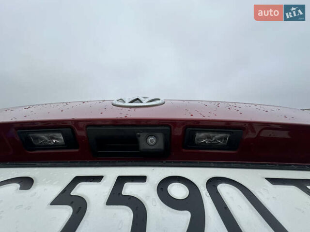 Красный Фольксваген Тигуан, объемом двигателя 2 л и пробегом 77 тыс. км за 20700 $, фото 36 на Automoto.ua