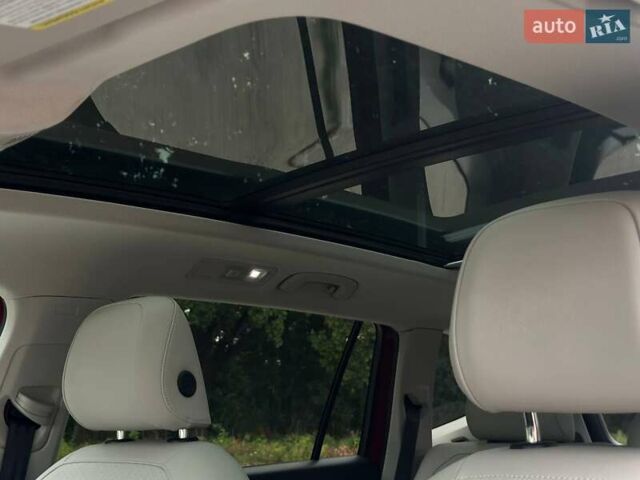 Красный Фольксваген Тигуан, объемом двигателя 2 л и пробегом 145 тыс. км за 19990 $, фото 17 на Automoto.ua