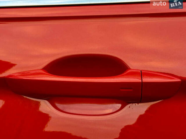 Красный Фольксваген Тигуан, объемом двигателя 2 л и пробегом 46 тыс. км за 22500 $, фото 21 на Automoto.ua