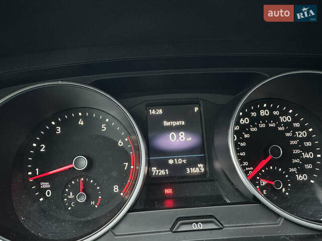 Красный Фольксваген Тигуан, объемом двигателя 2 л и пробегом 77 тыс. км за 20700 $, фото 32 на Automoto.ua