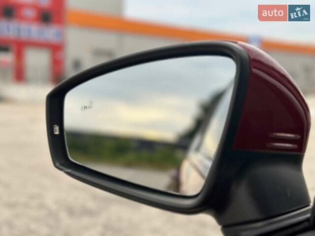 Красный Фольксваген Тигуан, объемом двигателя 2 л и пробегом 145 тыс. км за 19990 $, фото 35 на Automoto.ua