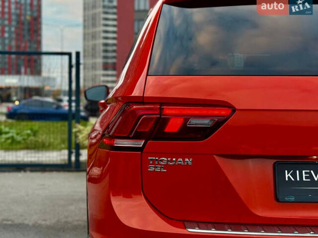 Красный Фольксваген Тигуан, объемом двигателя 2 л и пробегом 46 тыс. км за 22500 $, фото 18 на Automoto.ua