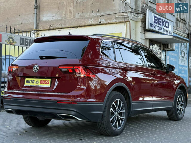 Червоний Фольксваген Тігуан, об'ємом двигуна 1.98 л та пробігом 99 тис. км за 20300 $, фото 18 на Automoto.ua