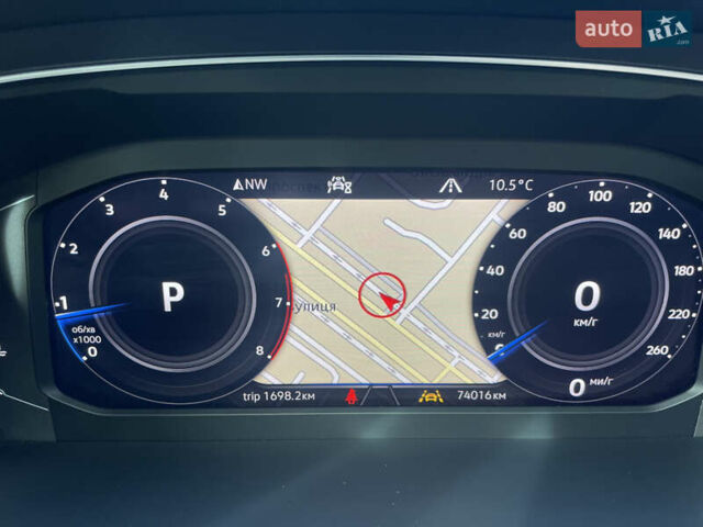 Червоний Фольксваген Тігуан, об'ємом двигуна 1.98 л та пробігом 74 тис. км за 22100 $, фото 27 на Automoto.ua