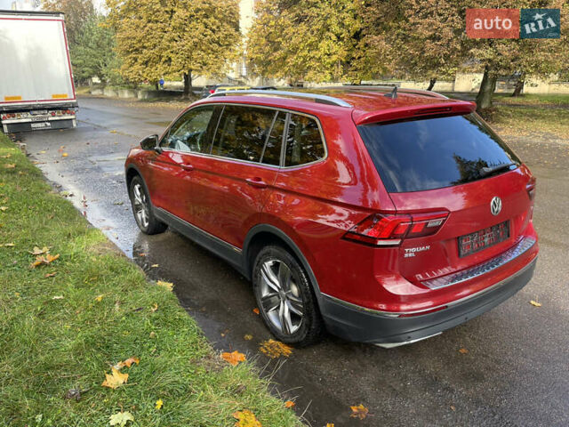 Червоний Фольксваген Тігуан, об'ємом двигуна 1.98 л та пробігом 74 тис. км за 22100 $, фото 31 на Automoto.ua