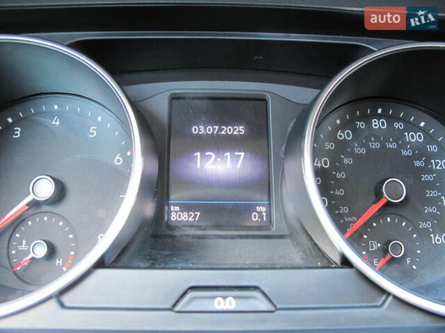 Красный Фольксваген Тигуан, объемом двигателя 2 л и пробегом 80 тыс. км за 21500 $, фото 61 на Automoto.ua