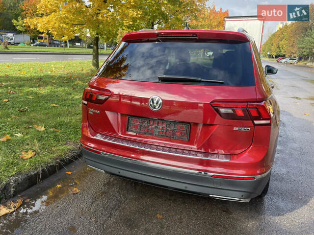 Червоний Фольксваген Тігуан, об'ємом двигуна 1.98 л та пробігом 74 тис. км за 22100 $, фото 32 на Automoto.ua