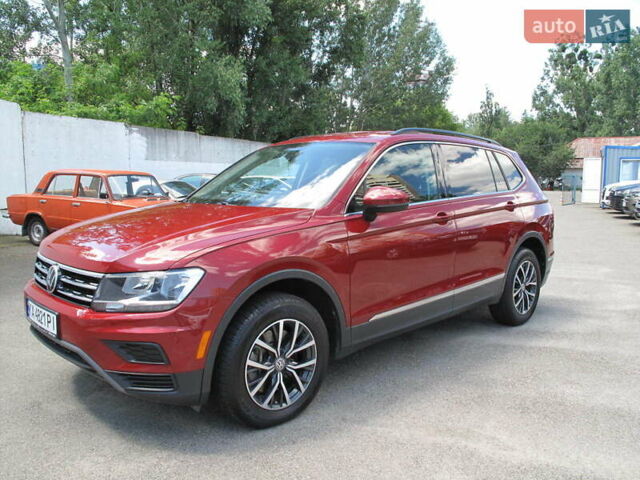 Красный Фольксваген Тигуан, объемом двигателя 2 л и пробегом 80 тыс. км за 21500 $, фото 7 на Automoto.ua