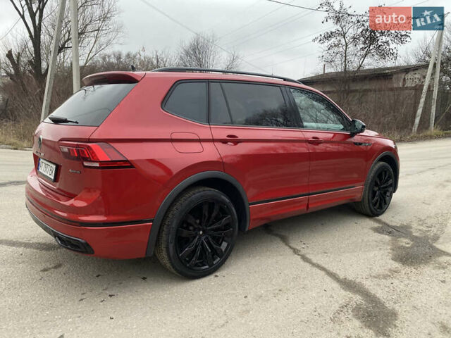 Червоний Фольксваген Тігуан, об'ємом двигуна 1.98 л та пробігом 51 тис. км за 26999 $, фото 33 на Automoto.ua