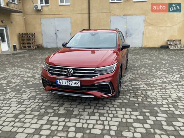 Червоний Фольксваген Тігуан, об'ємом двигуна 1.98 л та пробігом 51 тис. км за 26999 $, фото 14 на Automoto.ua
