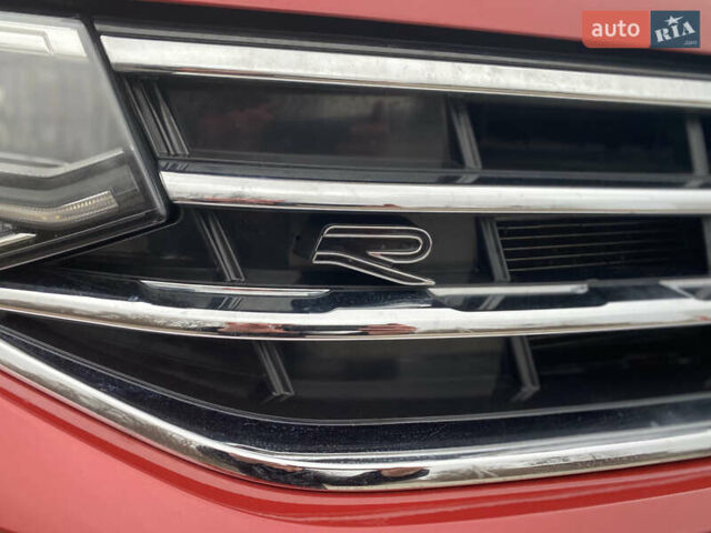 Червоний Фольксваген Тігуан, об'ємом двигуна 1.98 л та пробігом 51 тис. км за 26999 $, фото 42 на Automoto.ua