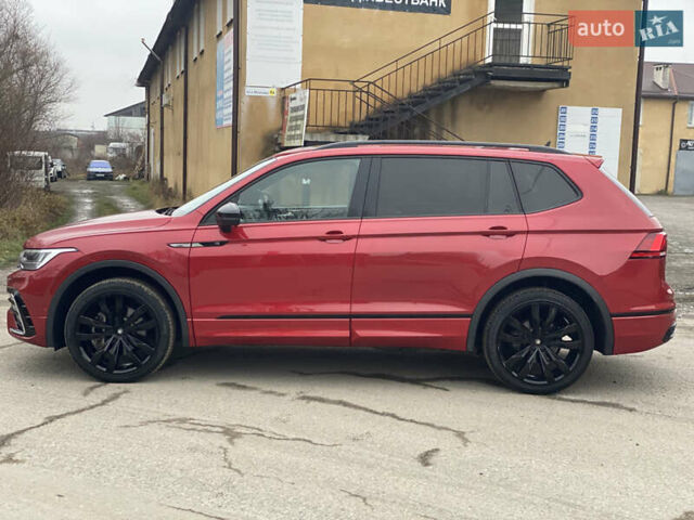 Червоний Фольксваген Тігуан, об'ємом двигуна 1.98 л та пробігом 51 тис. км за 26999 $, фото 29 на Automoto.ua