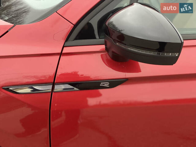 Червоний Фольксваген Тігуан, об'ємом двигуна 1.98 л та пробігом 51 тис. км за 26999 $, фото 34 на Automoto.ua