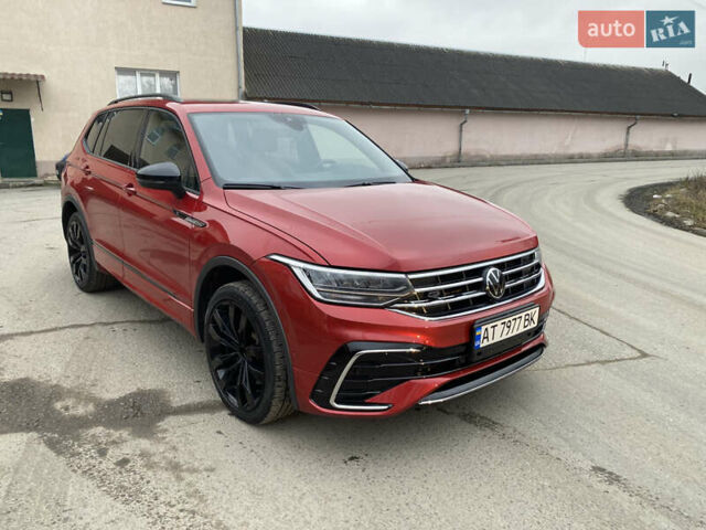 Червоний Фольксваген Тігуан, об'ємом двигуна 1.98 л та пробігом 51 тис. км за 26999 $, фото 8 на Automoto.ua