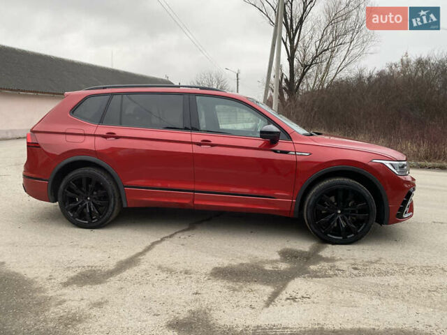 Червоний Фольксваген Тігуан, об'ємом двигуна 1.98 л та пробігом 51 тис. км за 26999 $, фото 32 на Automoto.ua