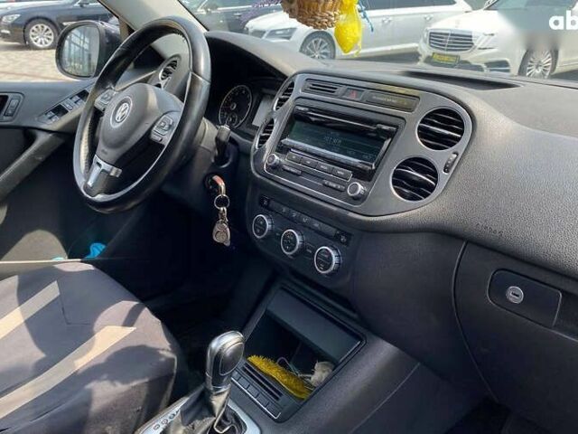 Фольксваген Тігуан, об'ємом двигуна 2 л та пробігом 115 тис. км за 12000 $, фото 16 на Automoto.ua