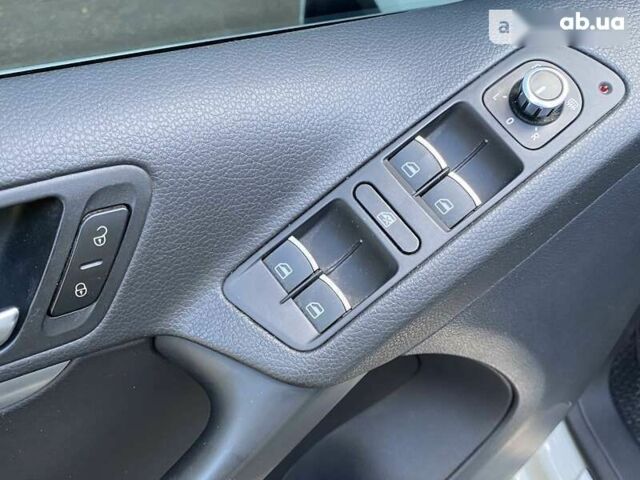 Фольксваген Тигуан, объемом двигателя 2 л и пробегом 140 тыс. км за 16800 $, фото 7 на Automoto.ua