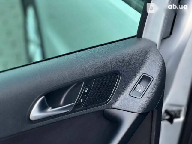 Фольксваген Тигуан, объемом двигателя 2 л и пробегом 135 тыс. км за 12500 $, фото 17 на Automoto.ua