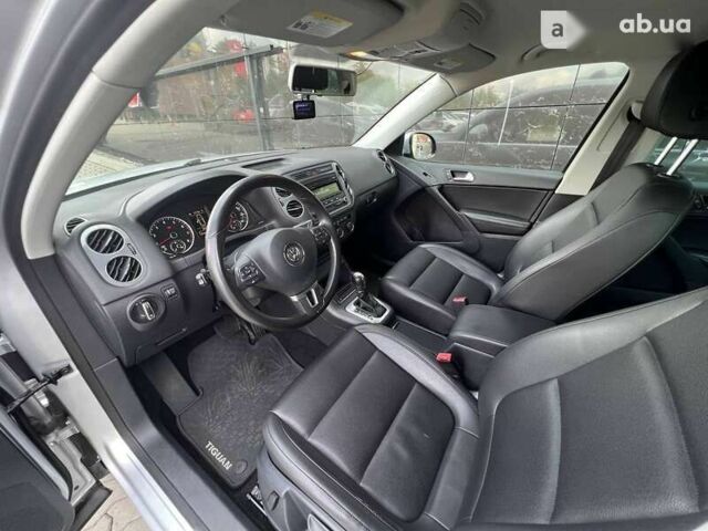 Фольксваген Тигуан, объемом двигателя 2 л и пробегом 135 тыс. км за 12500 $, фото 12 на Automoto.ua