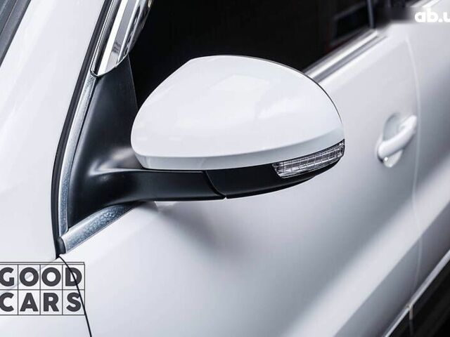 Фольксваген Тигуан, объемом двигателя 2 л и пробегом 146 тыс. км за 20000 $, фото 13 на Automoto.ua