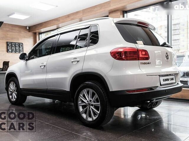Фольксваген Тигуан, объемом двигателя 2 л и пробегом 146 тыс. км за 20000 $, фото 3 на Automoto.ua