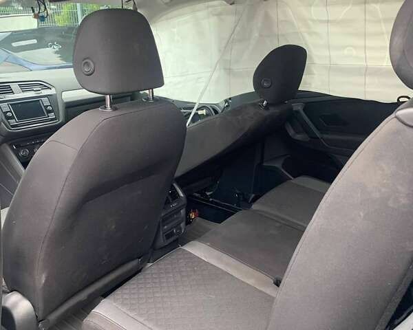 Фольксваген Тигуан, объемом двигателя 2 л и пробегом 67 тыс. км за 16500 $, фото 10 на Automoto.ua