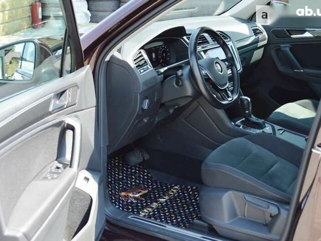 Фольксваген Тигуан, объемом двигателя 2 л и пробегом 80 тыс. км за 34500 $, фото 17 на Automoto.ua