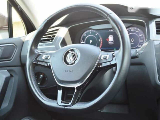 Фольксваген Тигуан, объемом двигателя 2 л и пробегом 80 тыс. км за 34500 $, фото 24 на Automoto.ua