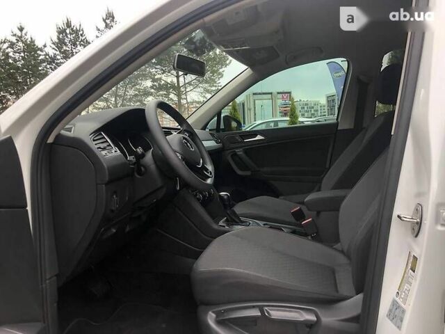 Фольксваген Тигуан, объемом двигателя 0 л и пробегом 37 тыс. км за 22999 $, фото 24 на Automoto.ua