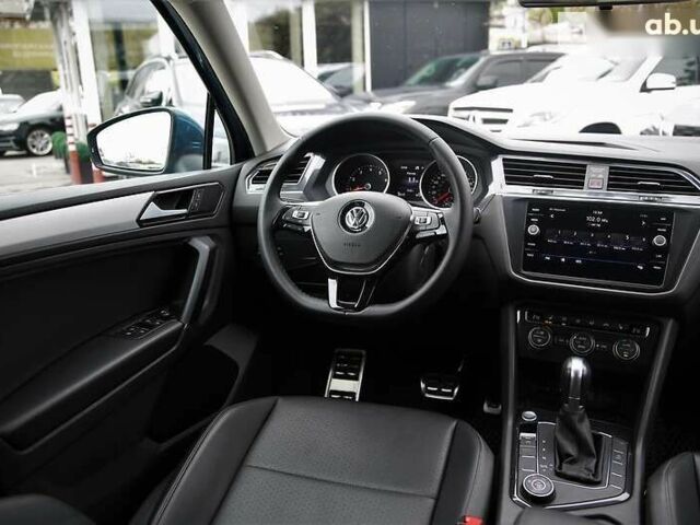 Фольксваген Тигуан, объемом двигателя 2 л и пробегом 34 тыс. км за 25000 $, фото 13 на Automoto.ua