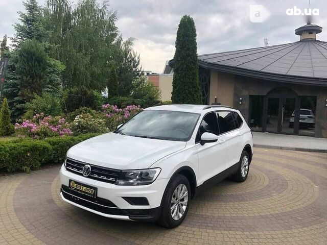 Фольксваген Тигуан, объемом двигателя 0 л и пробегом 37 тыс. км за 22999 $, фото 2 на Automoto.ua
