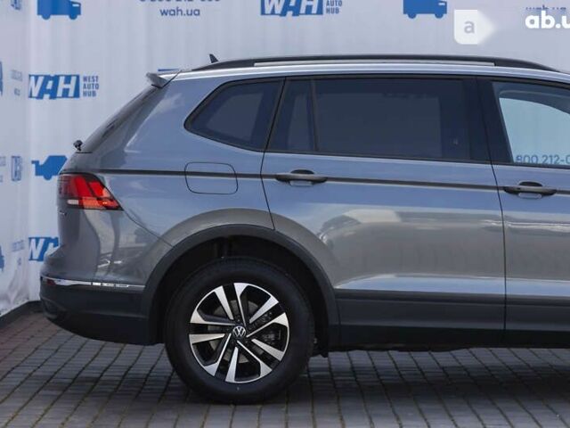 Фольксваген Тигуан, объемом двигателя 2 л и пробегом 2 тыс. км за 35500 $, фото 4 на Automoto.ua
