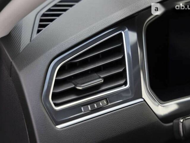 Фольксваген Тигуан, объемом двигателя 2 л и пробегом 2 тыс. км за 35500 $, фото 22 на Automoto.ua