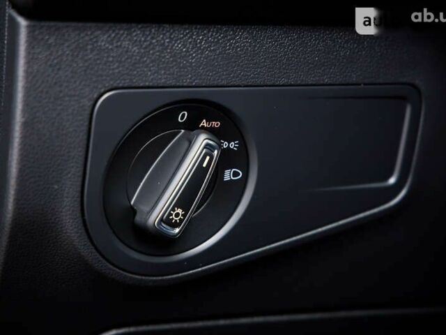 Фольксваген Тигуан, объемом двигателя 2 л и пробегом 1 тыс. км за 37000 $, фото 13 на Automoto.ua