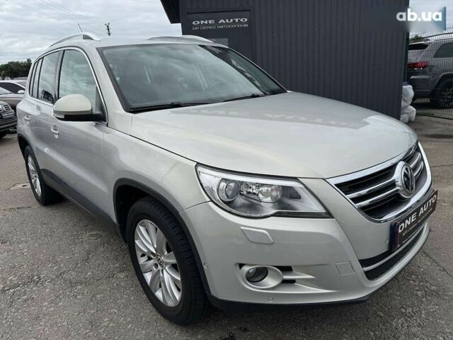 Фольксваген Тігуан, об'ємом двигуна 2 л та пробігом 145 тис. км за 9790 $, фото 4 на Automoto.ua