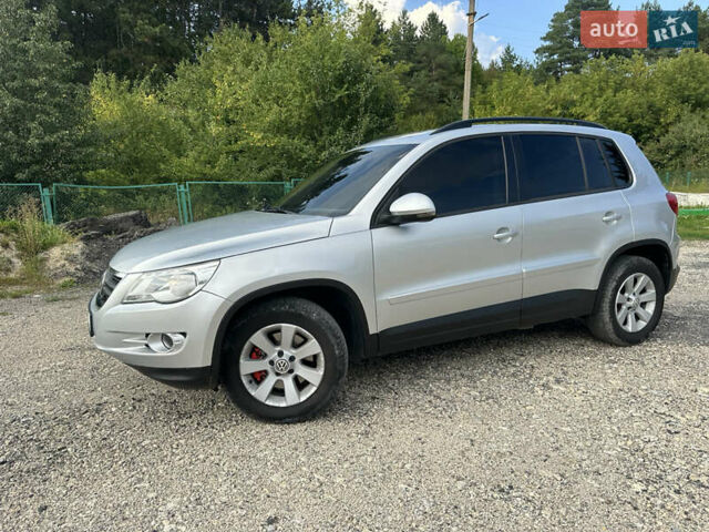 Фольксваген Тигуан, объемом двигателя 2 л и пробегом 262 тыс. км за 9800 $, фото 1 на Automoto.ua