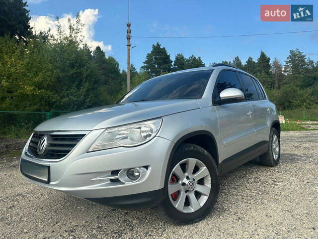 Фольксваген Тигуан, объемом двигателя 2 л и пробегом 262 тыс. км за 9800 $, фото 2 на Automoto.ua